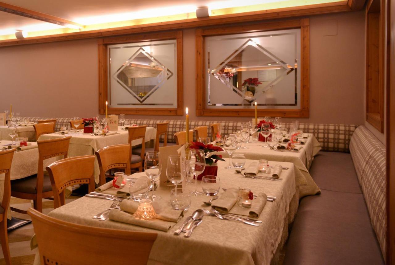 Pippo Hotel Terzolas Kültér fotó
