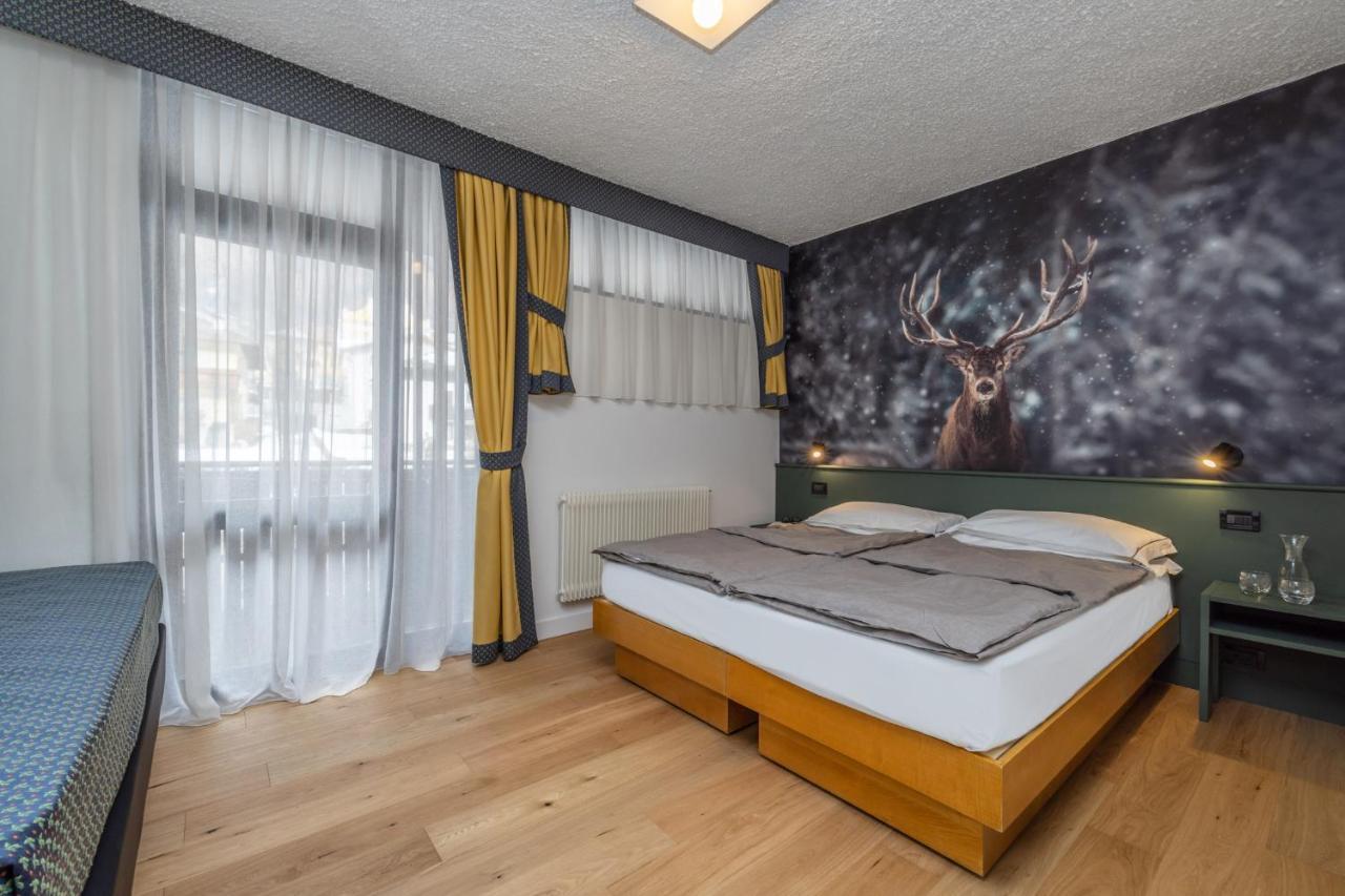 Pippo Hotel Terzolas Kültér fotó